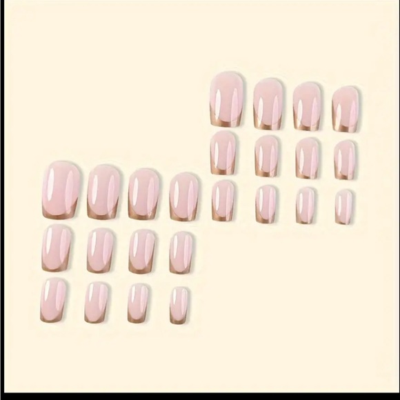NWOT~ Full cover press on nails, set of 24 count - Picture 4 of 9